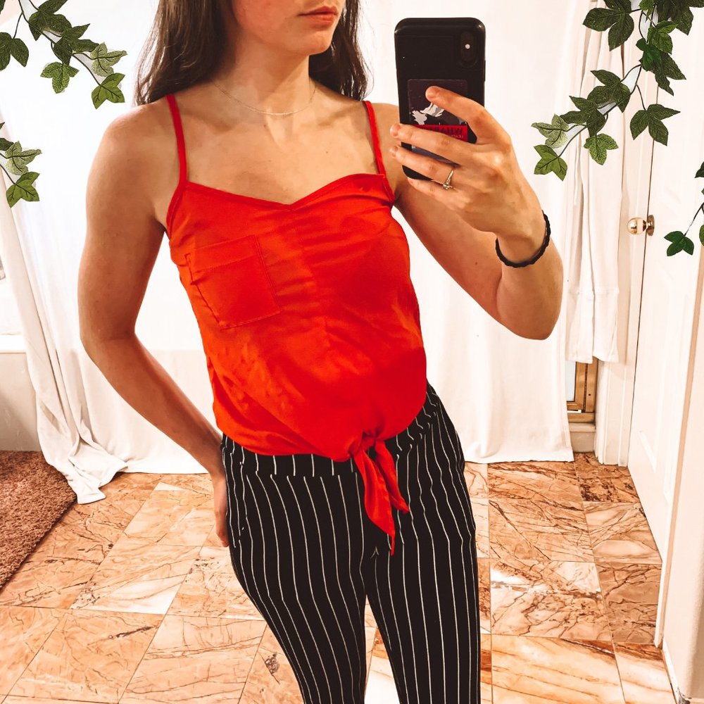Tank Tie Knot Straps Pocket Tee Straps Red, XS